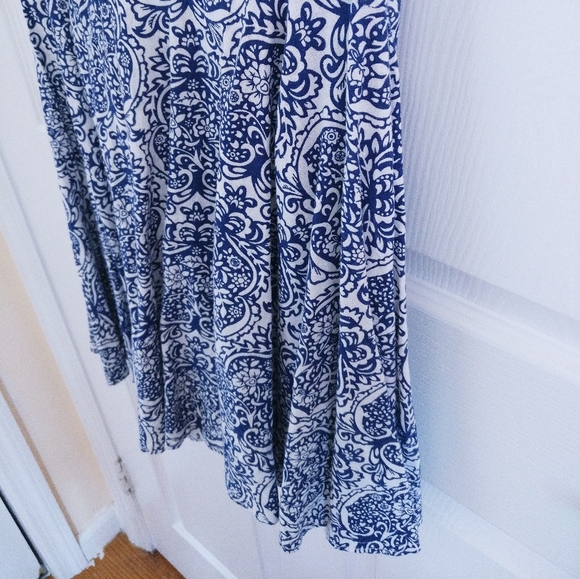 Baroque Patterned Cut-Out Skater Dress - Picture 10 of 10